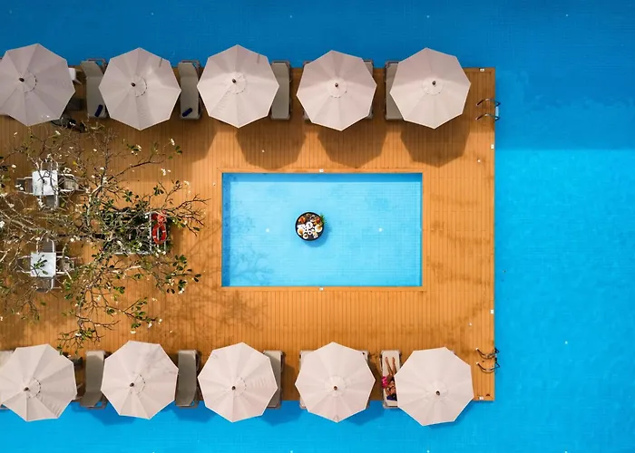 Old Phuket - Karon Beach ResortResort Hotel